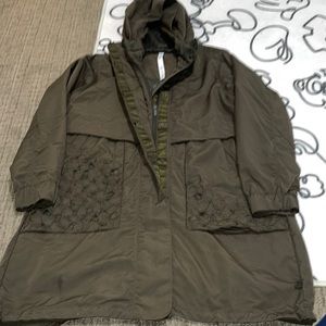 Lululemon Women’s jacket